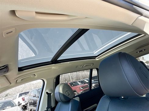 Used 2021 BMW X7 xDrive40i w/ Premium Package image 24