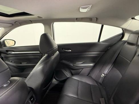 Used 2019 Nissan Altima 2.5 Platinum image 35