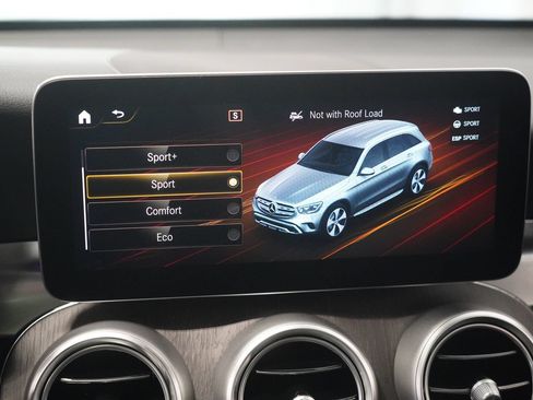 Certified 2022 Mercedes-Benz GLC 300 4MATIC image 23