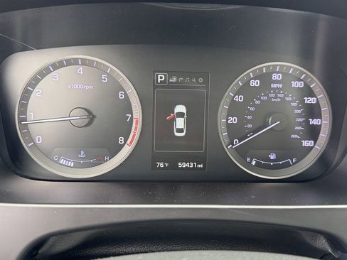 Used 2015 Hyundai Sonata Limited w/ Option Group 05 FWD image 18