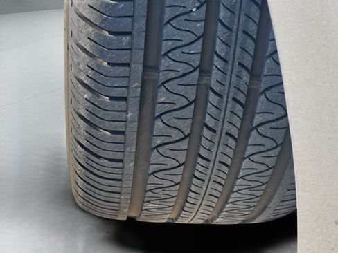 Used 2025 Ford Mustang GT Premium RWD image 37