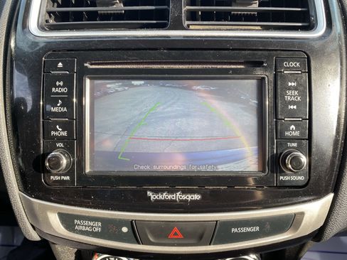 Used 2017 Mitsubishi Outlander Sport GT image 17