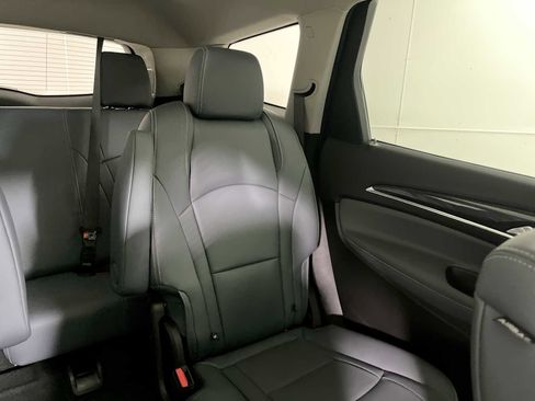 Used 2020 Buick Enclave Premium w/ Sun and Sites Package AWD/4WD image 14