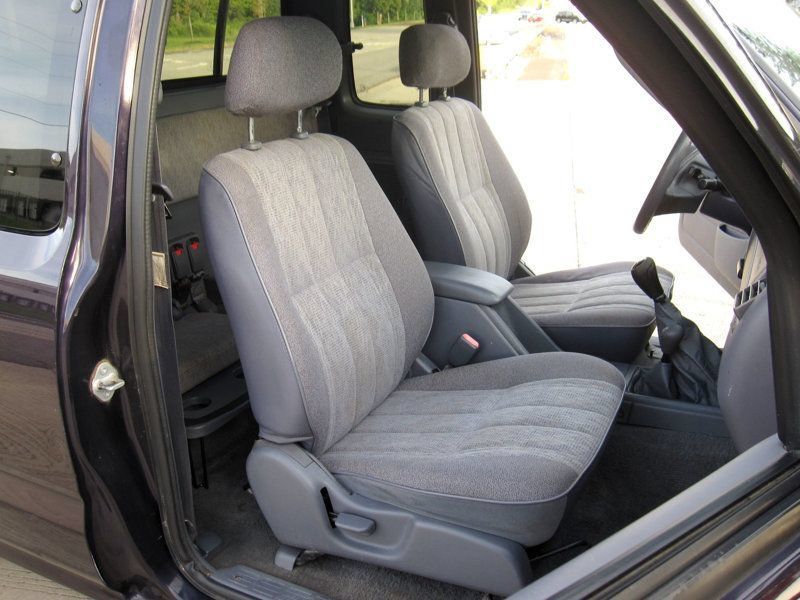 Used 1999 Toyota Tacoma 4x4 Xtracab w/ SR5 Pkg image 24