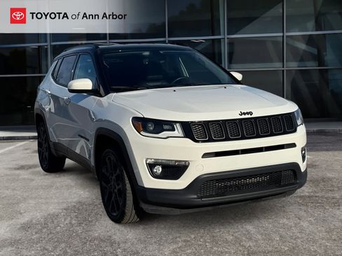 Used 2019 Jeep Compass High Altitude image 1