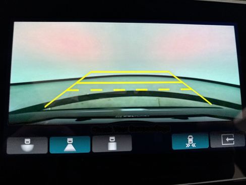 Used 2025 Honda Passport TrailSport image 16