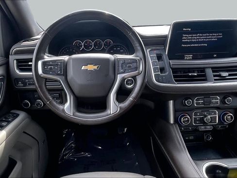 Used 2021 Chevrolet Tahoe LT w/ LT Signature Package RWD image 6