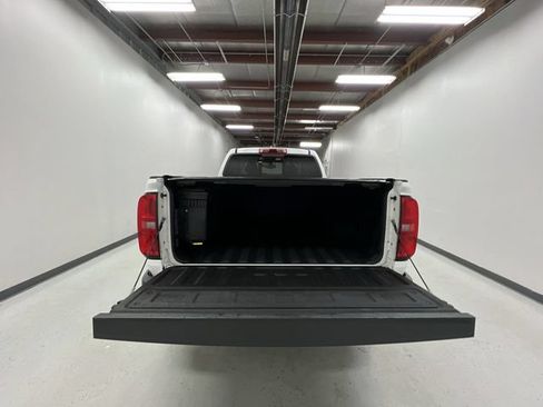 Used 2016 Chevrolet Colorado Z71 AWD/4WD image 25