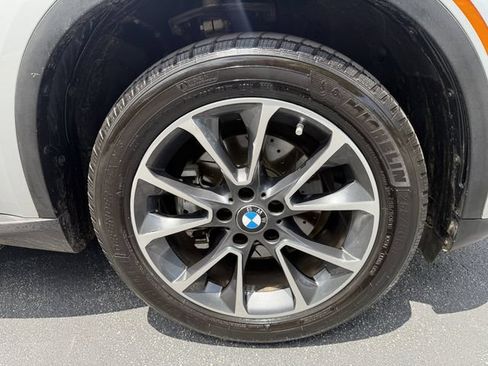 Used 2017 BMW X5 xDrive35i AWD/4WD image 46