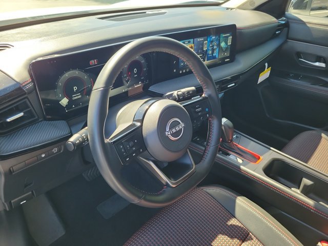 Certified 2026 Nissan Kicks SR FWD image 19