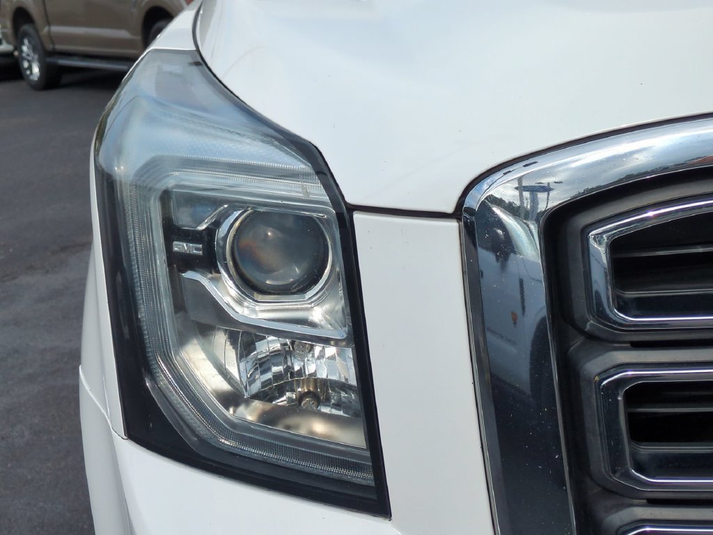 Used 2020 GMC Yukon XL SLT AWD/4WD image 11