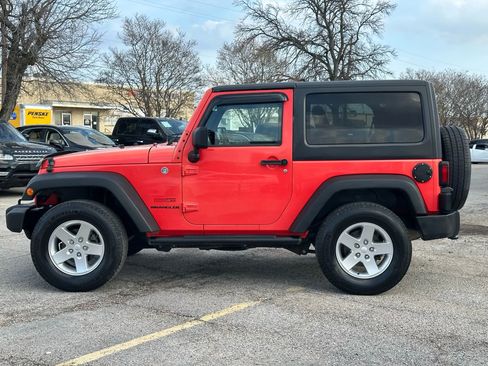 Used 2013 Jeep Wrangler Sport image 3