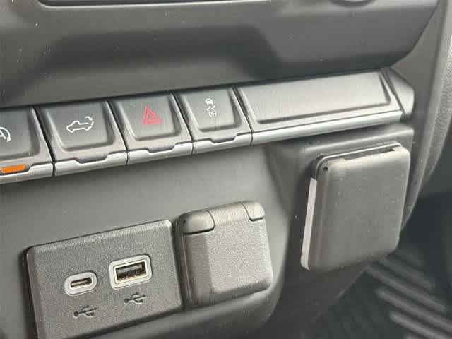 Certified 2023 Chevrolet Silverado 1500 Custom AWD/4WD image 30