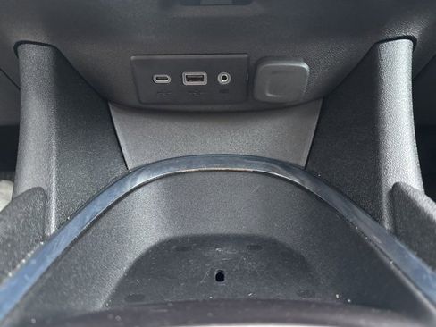 Used 2023 Chevrolet Malibu LT image 22