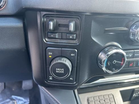 New 2026 Ford F250 Platinum image 28