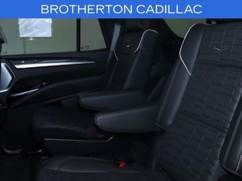 Used 2025 Cadillac Escalade V AWD/4WD image 25
