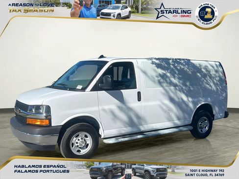 Used 2024 Chevrolet Express 2500 w/ Driver Convenience Package image 2