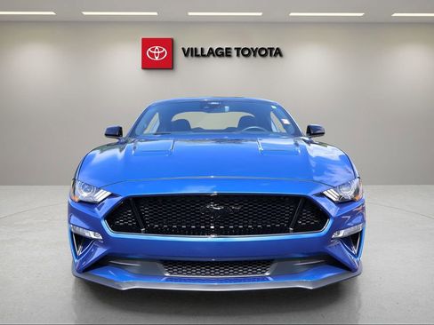 Used 2022 Ford Mustang GT w/ Black Accent Package RWD image 8