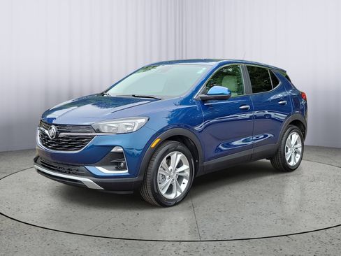 Used 2021 Buick Encore GX Preferred w/ Cold Weather Comfort Package FWD image 5