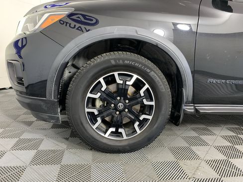 Used 2020 Nissan Pathfinder SV w/ Rock Creek Edition FWD image 11