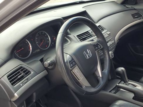 Used 2010 Honda Accord EX-L image 8