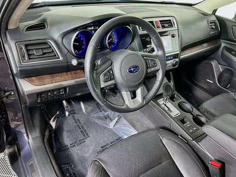 Used 2016 Subaru Outback 2.5i Limited AWD/4WD image 9