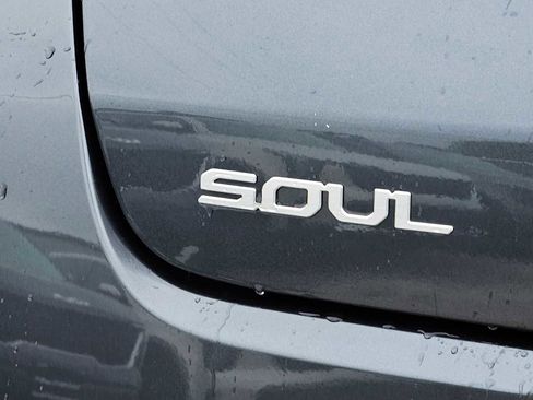 Certified 2025 Kia Soul LX FWD image 12
