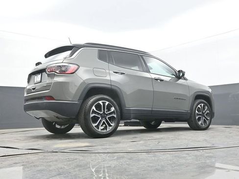 Used 2024 Jeep Compass Limited image 57