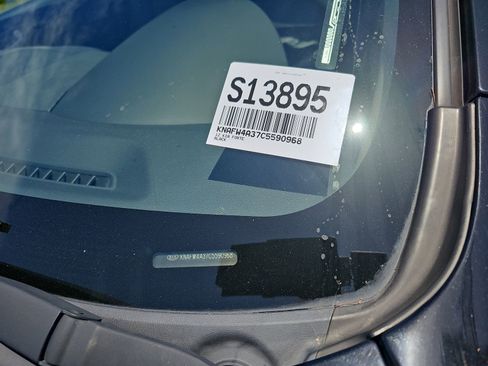 Used 2012 Kia Forte SX w/ Tech Pkg FWD image 14