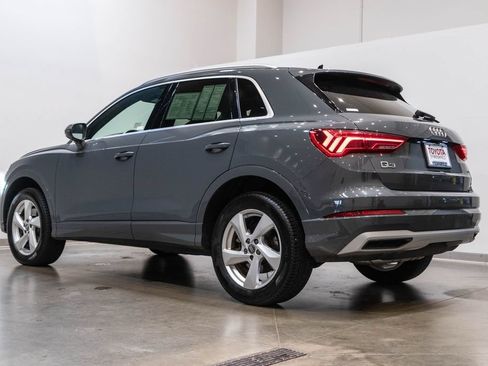 Used 2019 Audi Q3 2.0T Premium Plus w/ Premium Plus Package AWD/4WD image 7