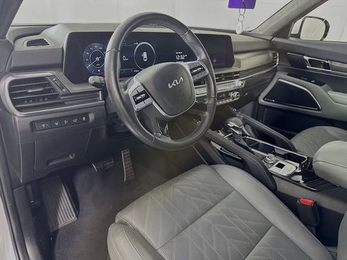 Used 2023 Kia Telluride SX Prestige X-Pro image 9