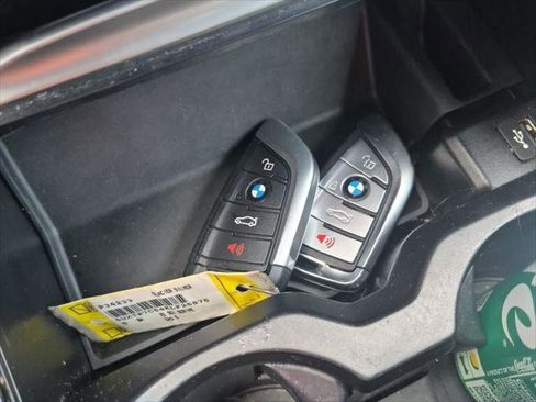 Used 2019 BMW X3 sDrive30i w/ Premium Package RWD image 19