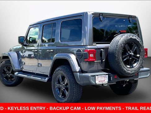 Used 2021 Jeep Wrangler Unlimited Sahara AWD/4WD image 4