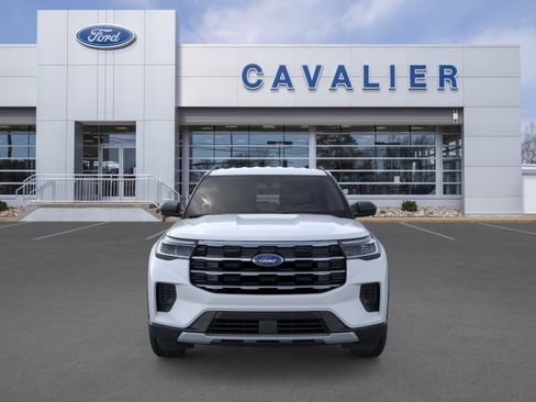 Used 2026 Ford Explorer Active AWD/4WD image 6