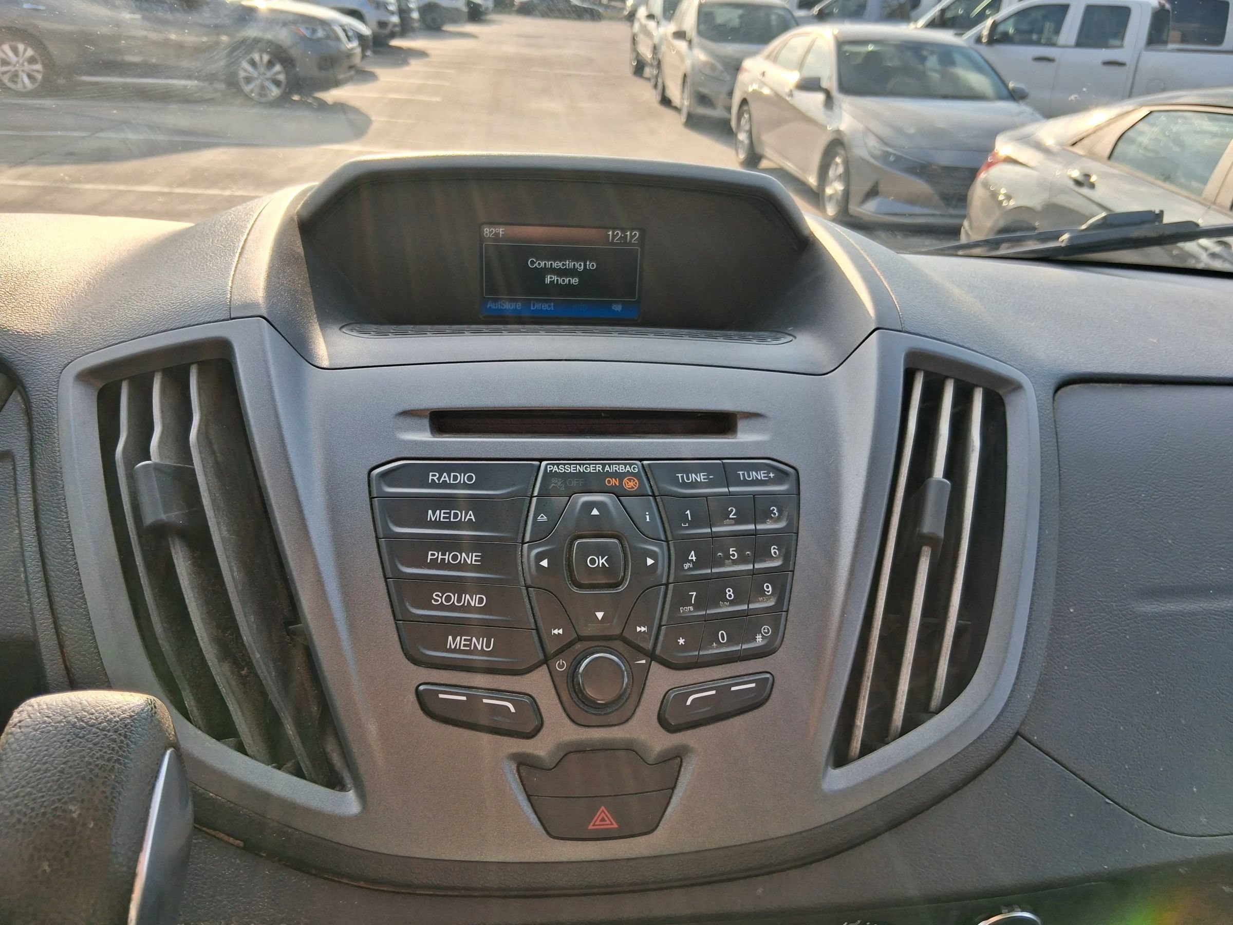 Used 2019 Ford Transit 250 130 Low Roof RWD image 38