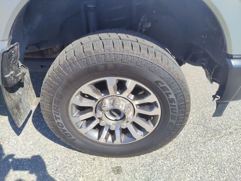 Used 2023 Ford F250 XL w/ Snow Plow Prep Package image 24