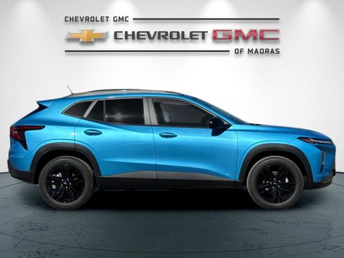 New 2026 Chevrolet Trax ACTIV w/ Driver Confidence Package image 2