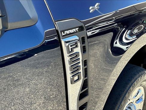 Used 2024 Ford F250 Lariat w/ Chrome Package AWD/4WD image 42