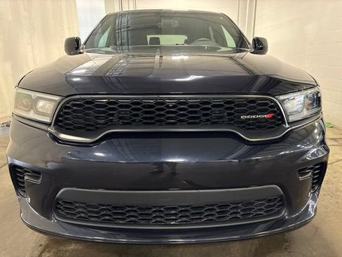 Used 2024 Dodge Durango GT w/ Blacktop Package AWD/4WD image 2