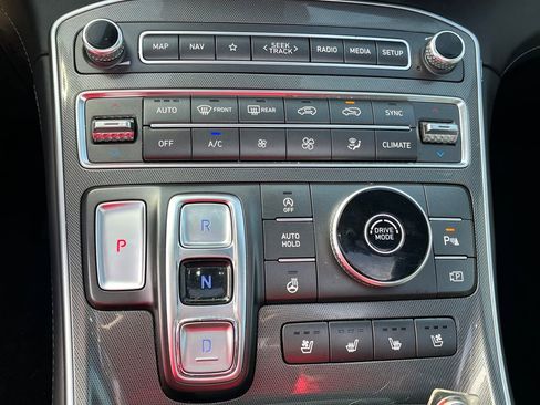 Used 2022 Hyundai Santa Fe Calligraphy image 38