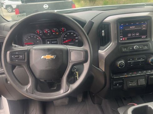 Used 2020 Chevrolet Silverado 2500 W/T w/ WT Convenience Package RWD image 4