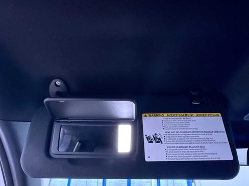 Used 2024 Toyota Tacoma TRD Off-Road image 32