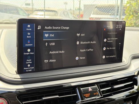 Certified 2026 Acura MDX w/ Technology Package AWD/4WD image 17