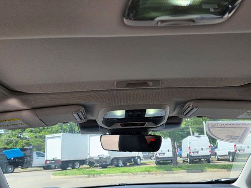 Used 2025 Subaru Crosstrek 2.5i Limited w/ Crosstrek Mirror Package image 15