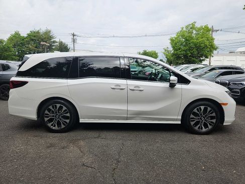 Certified 2025 Honda Odyssey Elite image 7