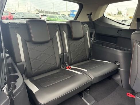 New 2026 Volkswagen Atlas Peak Edition AWD/4WD image 13