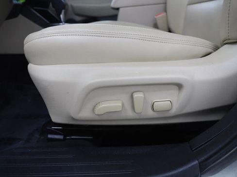 Used 2015 Subaru Outback 2.5i Limited image 24