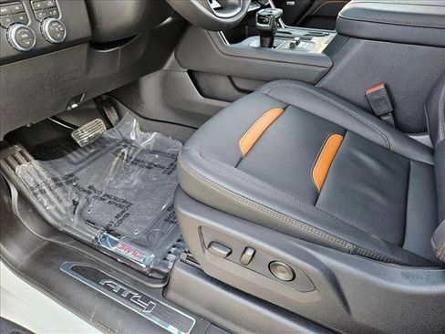 New 2026 GMC Sierra 1500 AT4 w/ AT4 Premium Package image 4