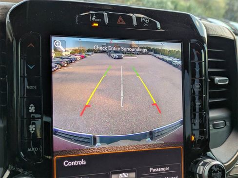 Used 2019 RAM 1500 Limited image 19