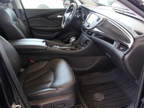 Used 2020 Buick Envision Essence w/ Experience Buick Package FWD image 31